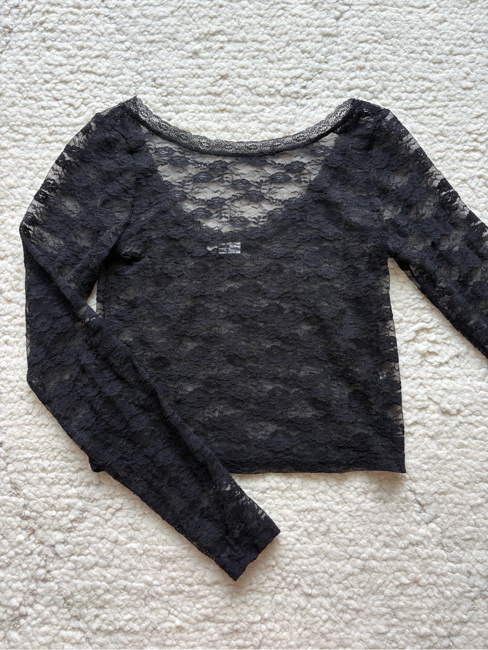 Ardene Black Lace Long Sleeve Crop Top